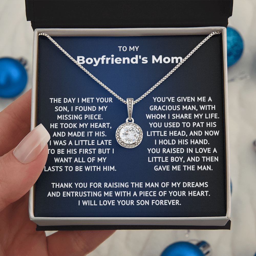 My boyfriend's Mom Eternal Hope Necklace